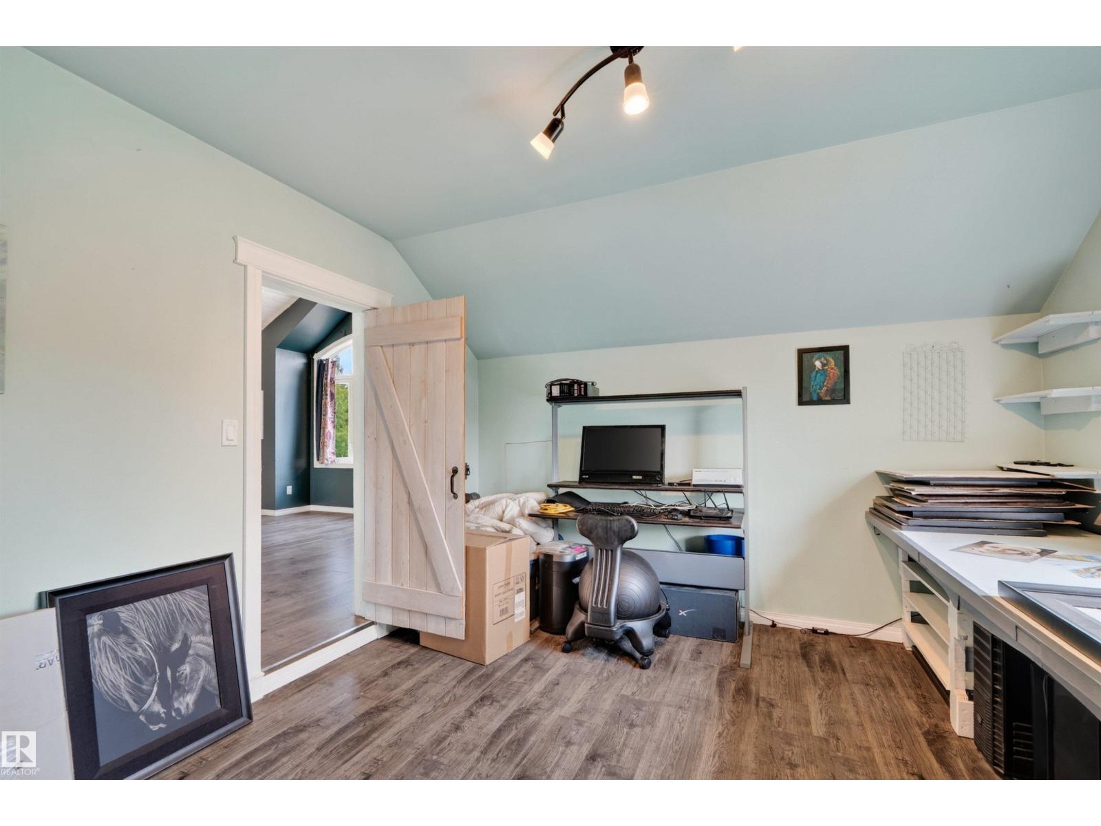 59122 RGE ROAD 233 - 39