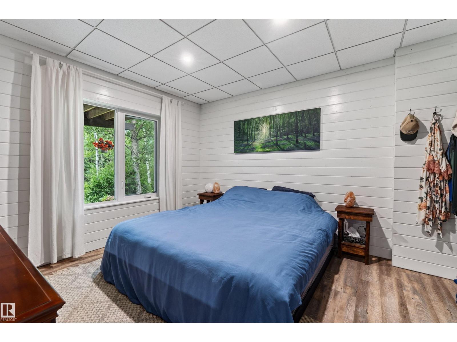59122 RGE ROAD 233 - 48