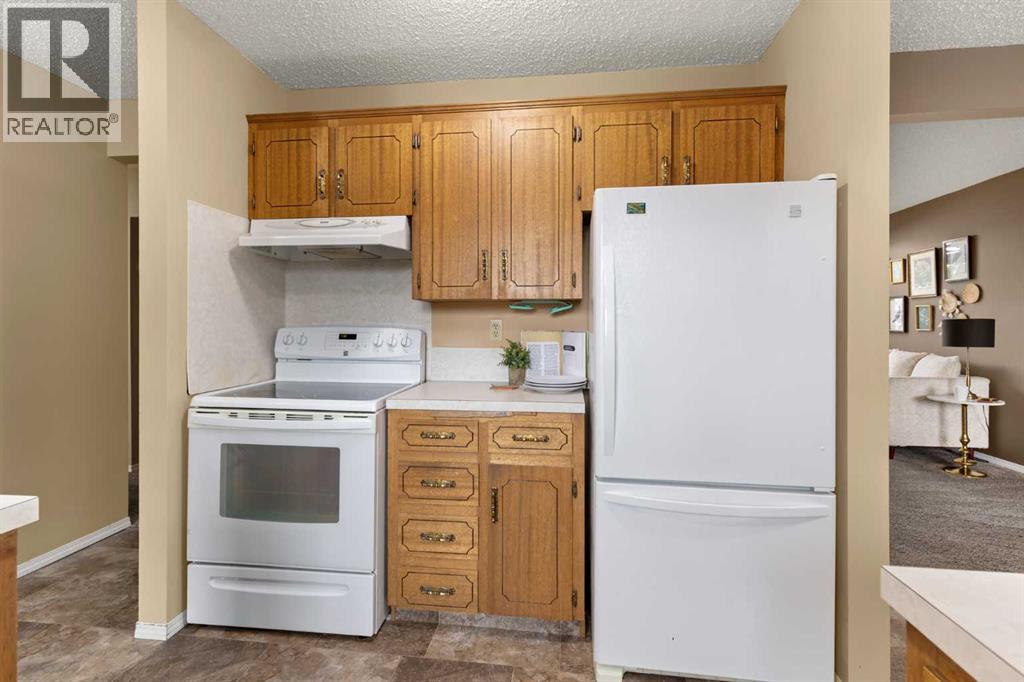 447 8 Street SE - Image 11