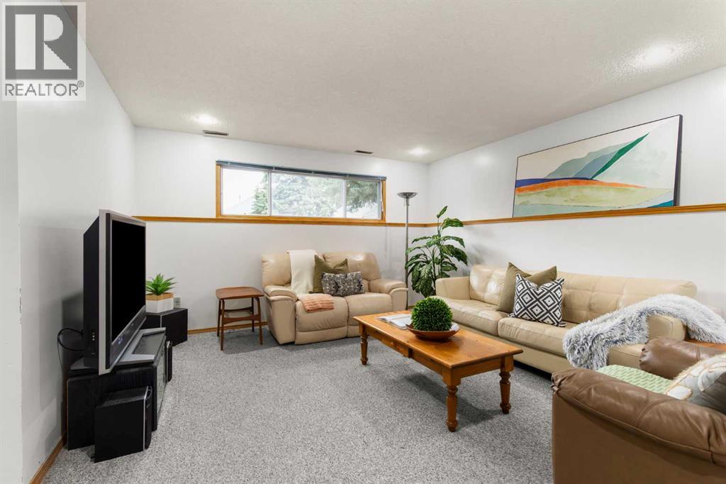 447 8 Street SE - Image 28