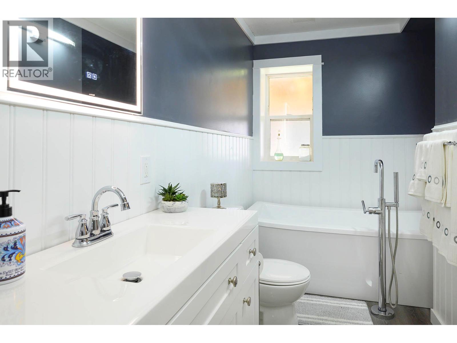 443 REIGHMOUNT Drive - 22