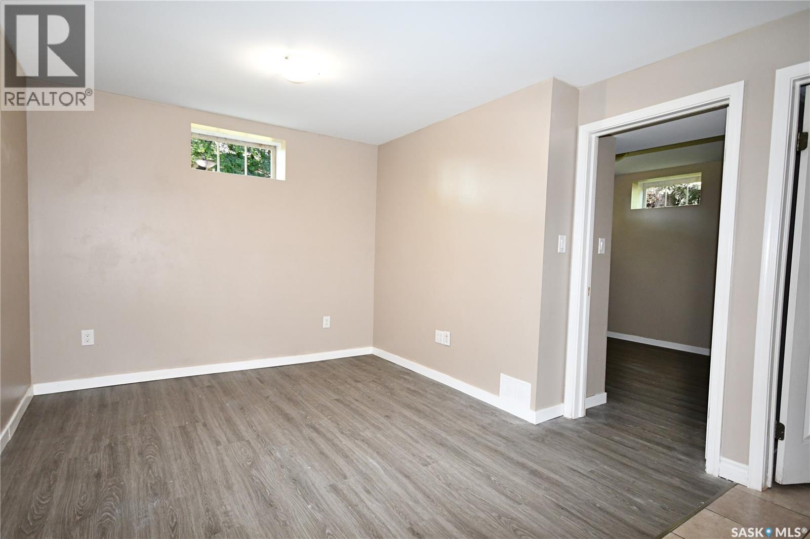 16 29th STREET E - Image 18