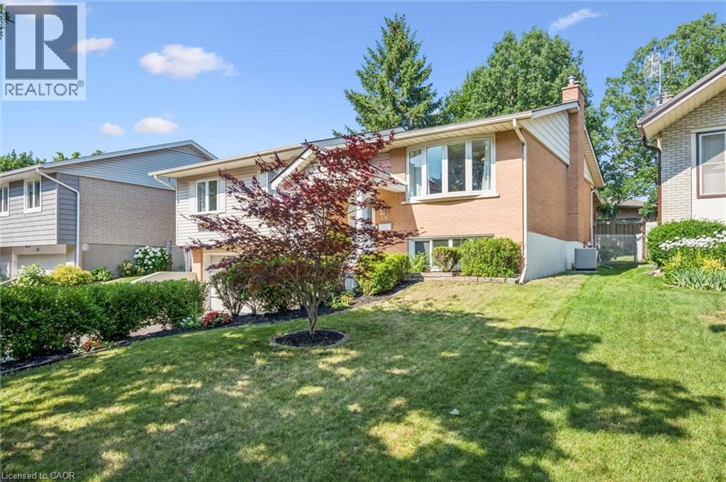 16 NIPIGON Street - 3