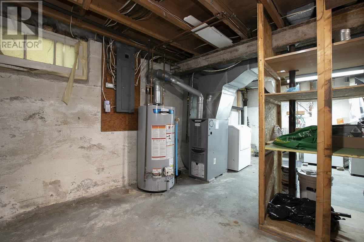 458 North ST - Image 45