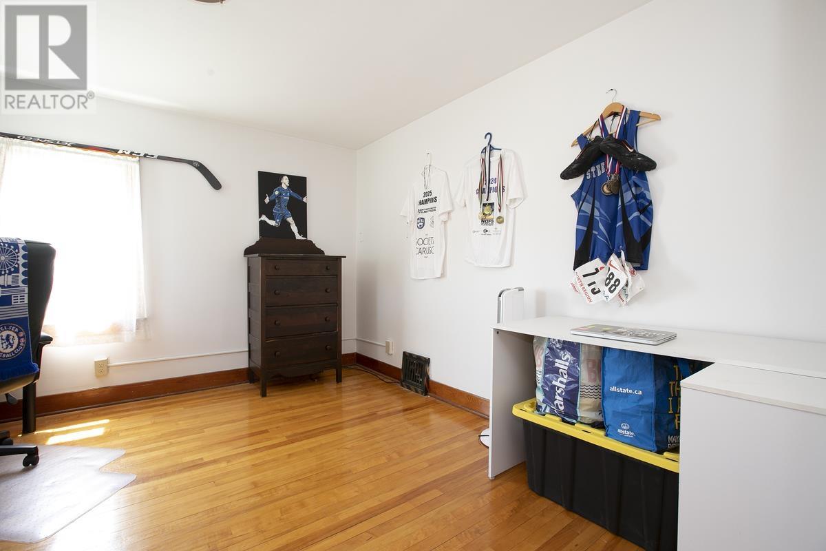 458 North ST - 35