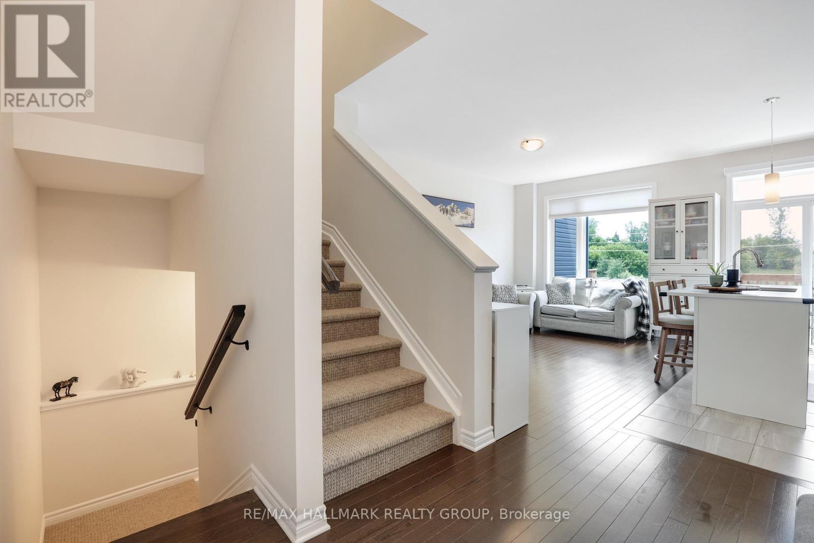 545 ENCLAVE LANE - Image 9