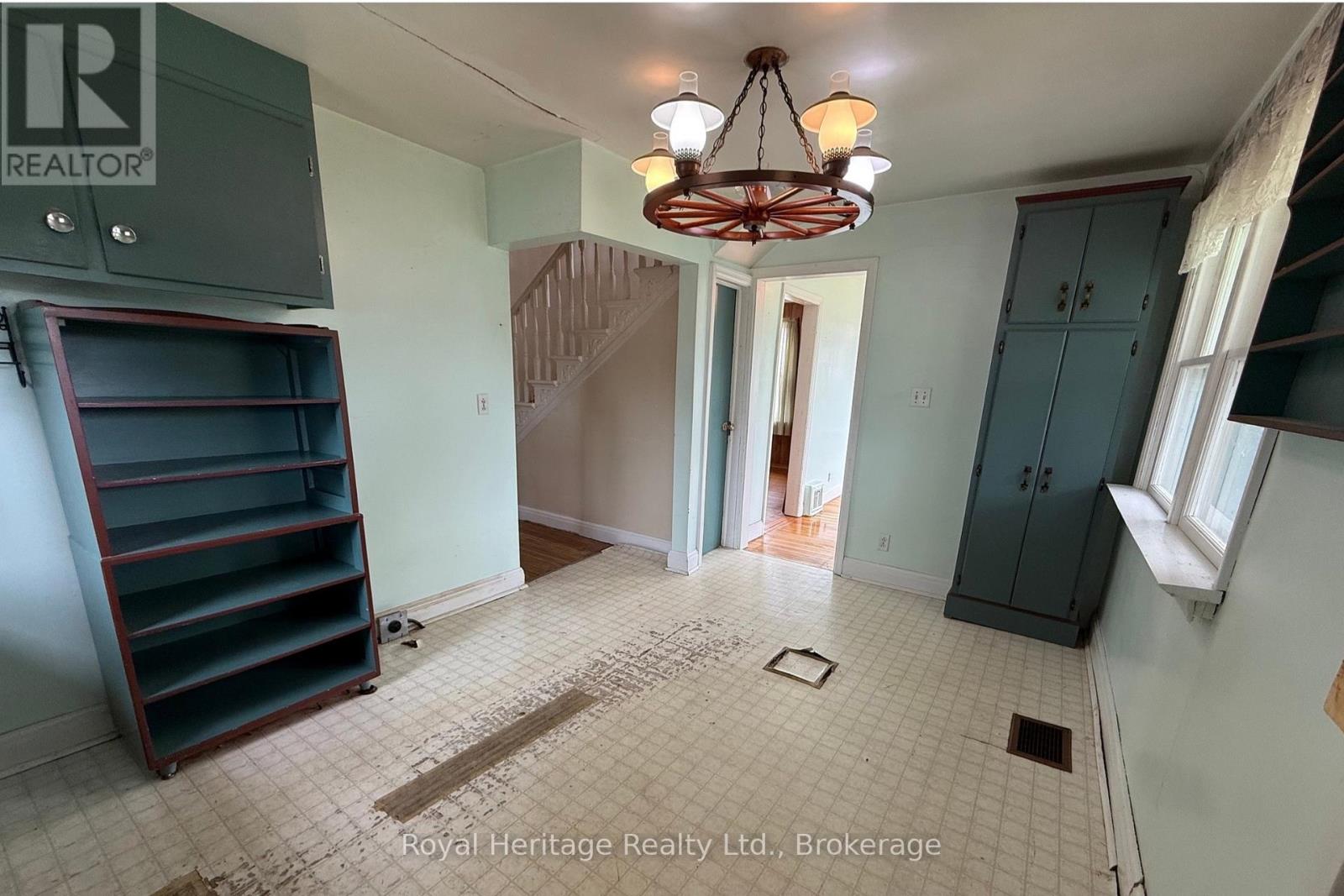 12 DUFFERIN STREET - Image 14