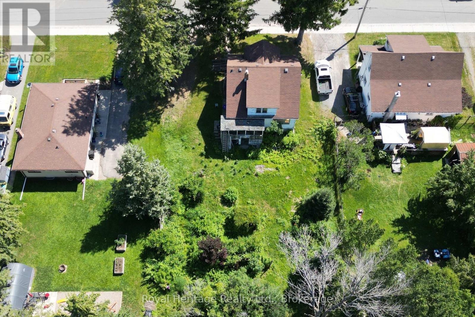 12 DUFFERIN STREET - Image 31