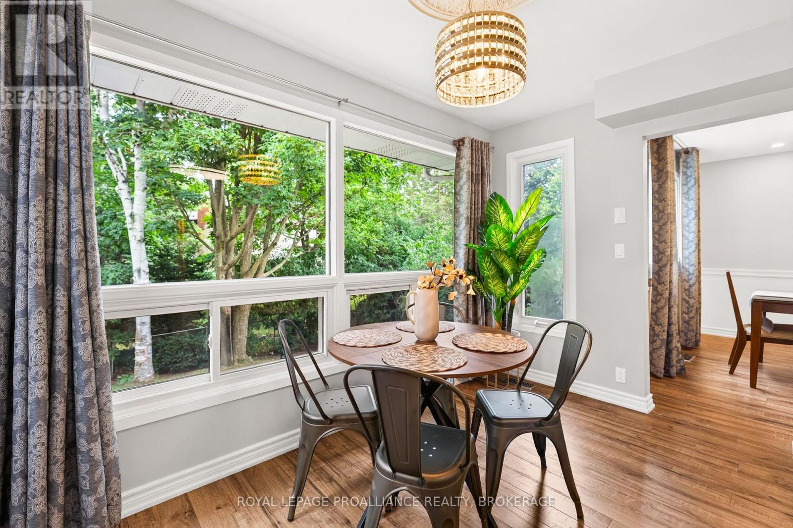 1093 BAUDER CRESCENT - Image 11