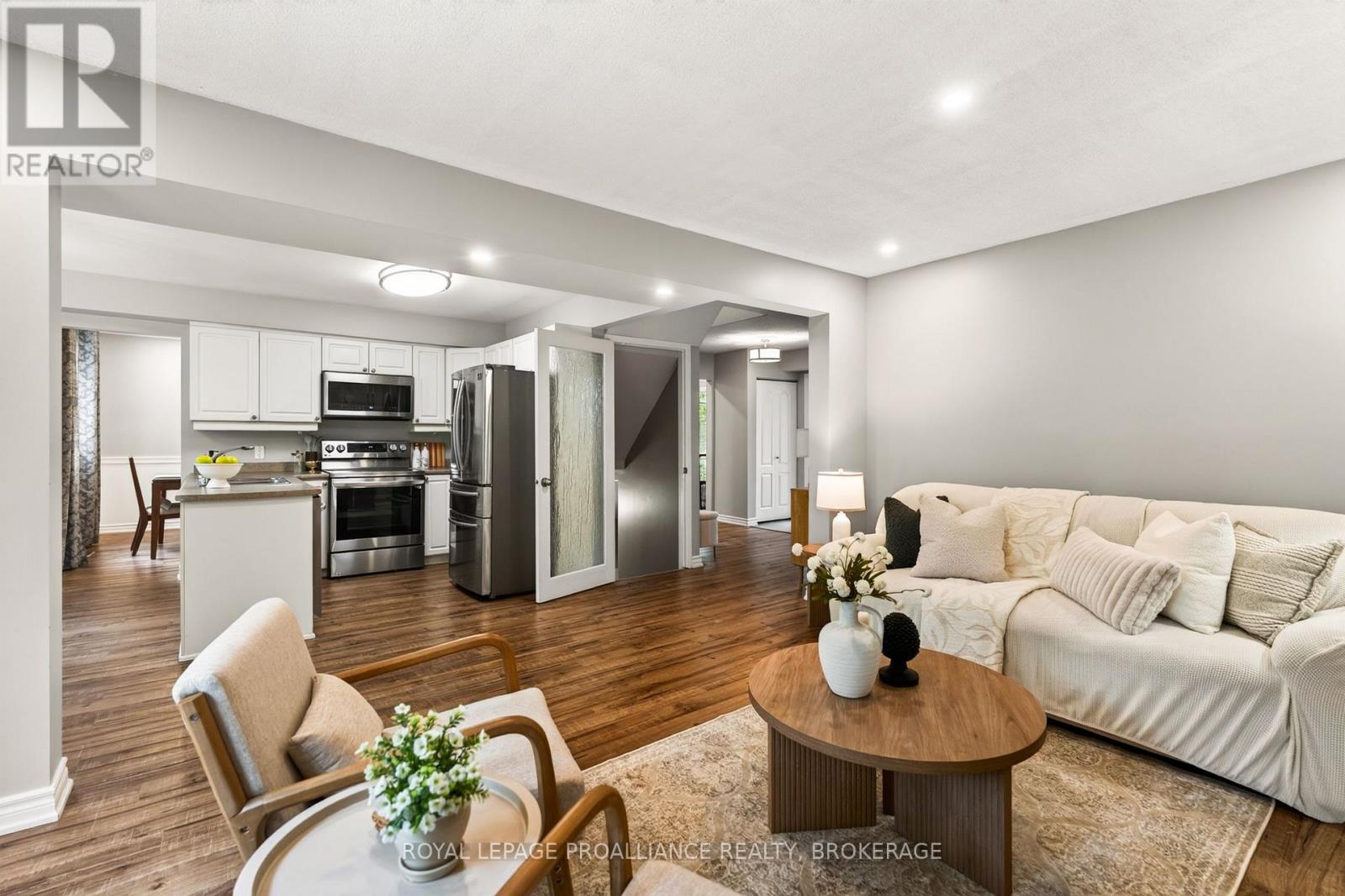 1093 BAUDER CRESCENT - Image 16