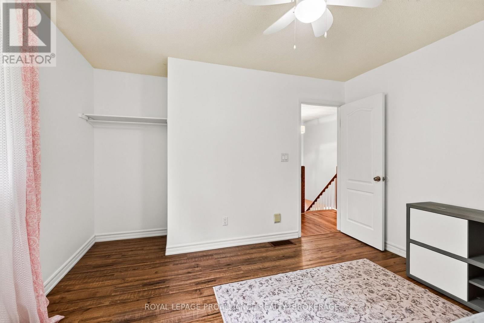 1093 BAUDER CRESCENT - Image 30
