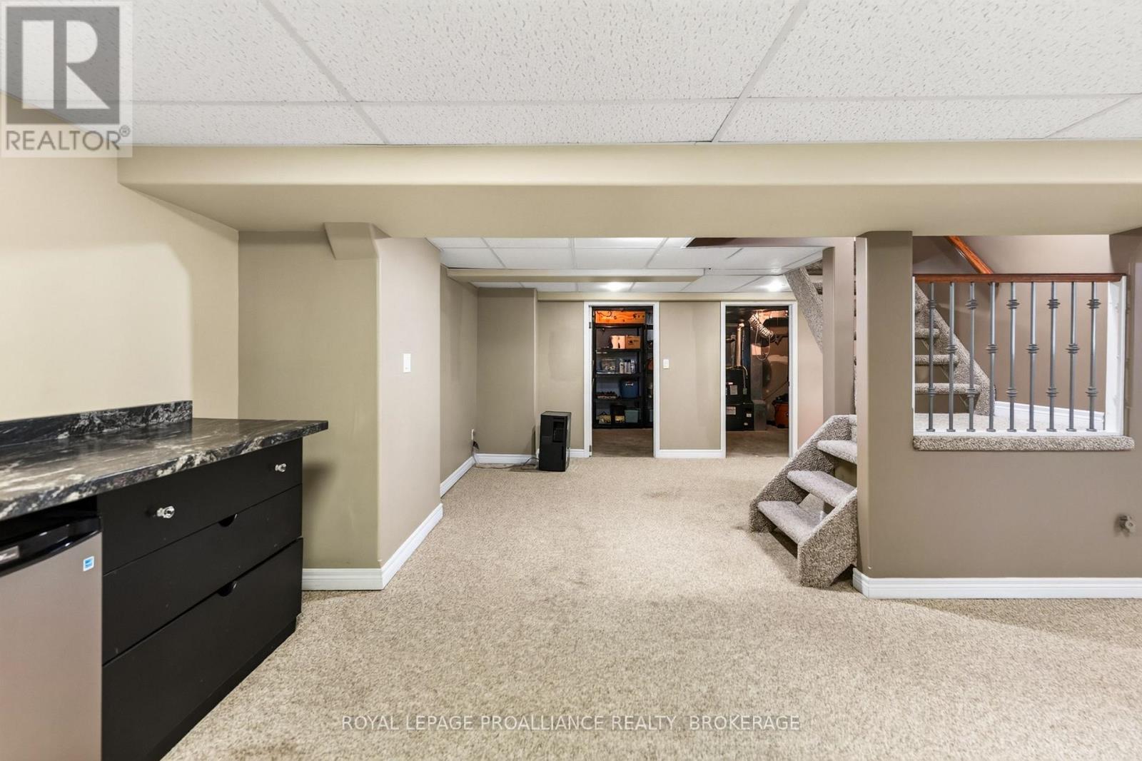 1093 BAUDER CRESCENT - Image 39