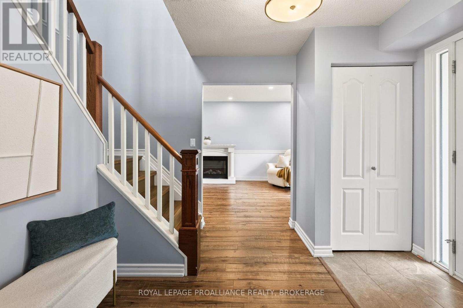1093 BAUDER CRESCENT - Image 5