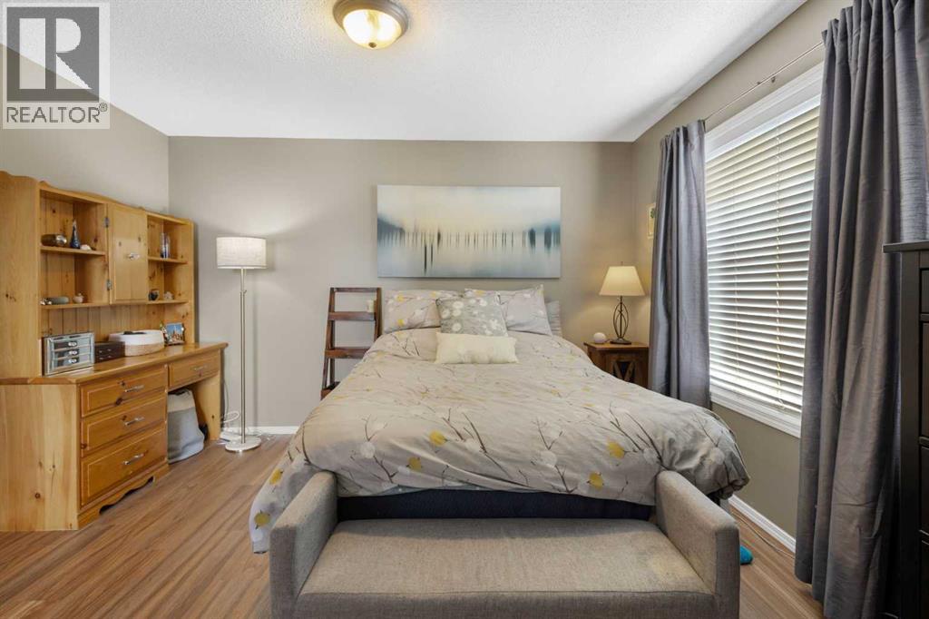 241 Elgin Gardens SE - 17