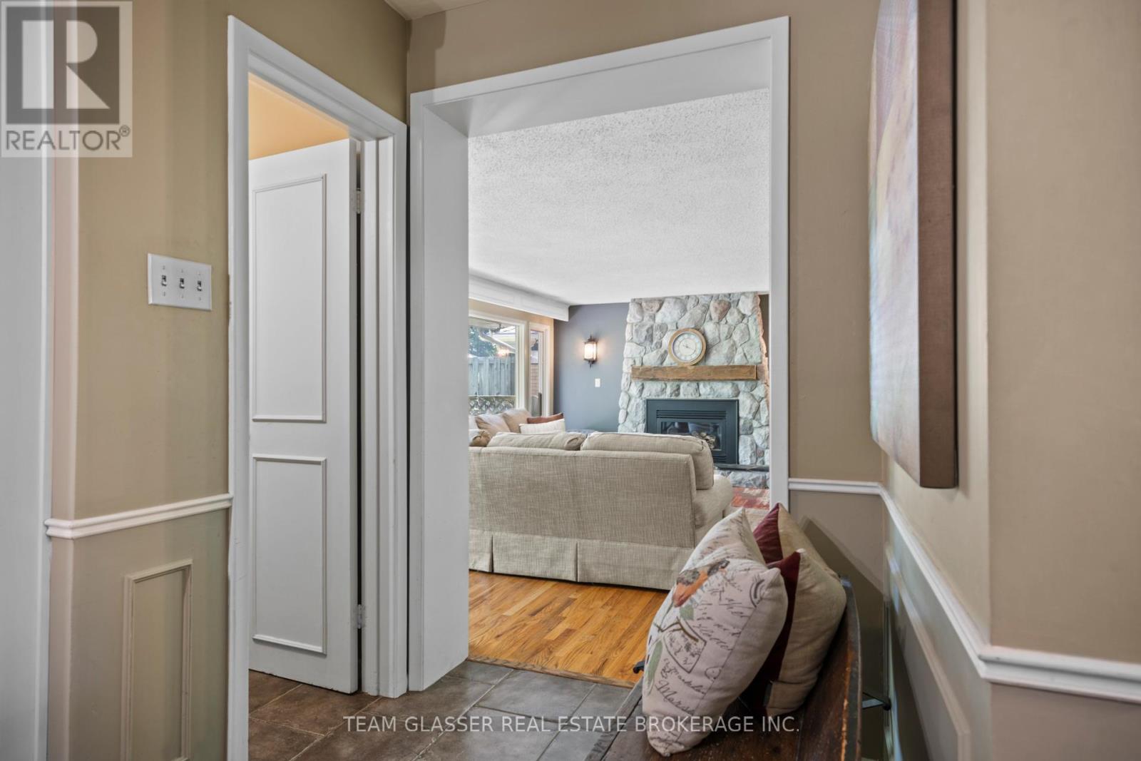 20 PARKVIEW DRIVE - Image 14