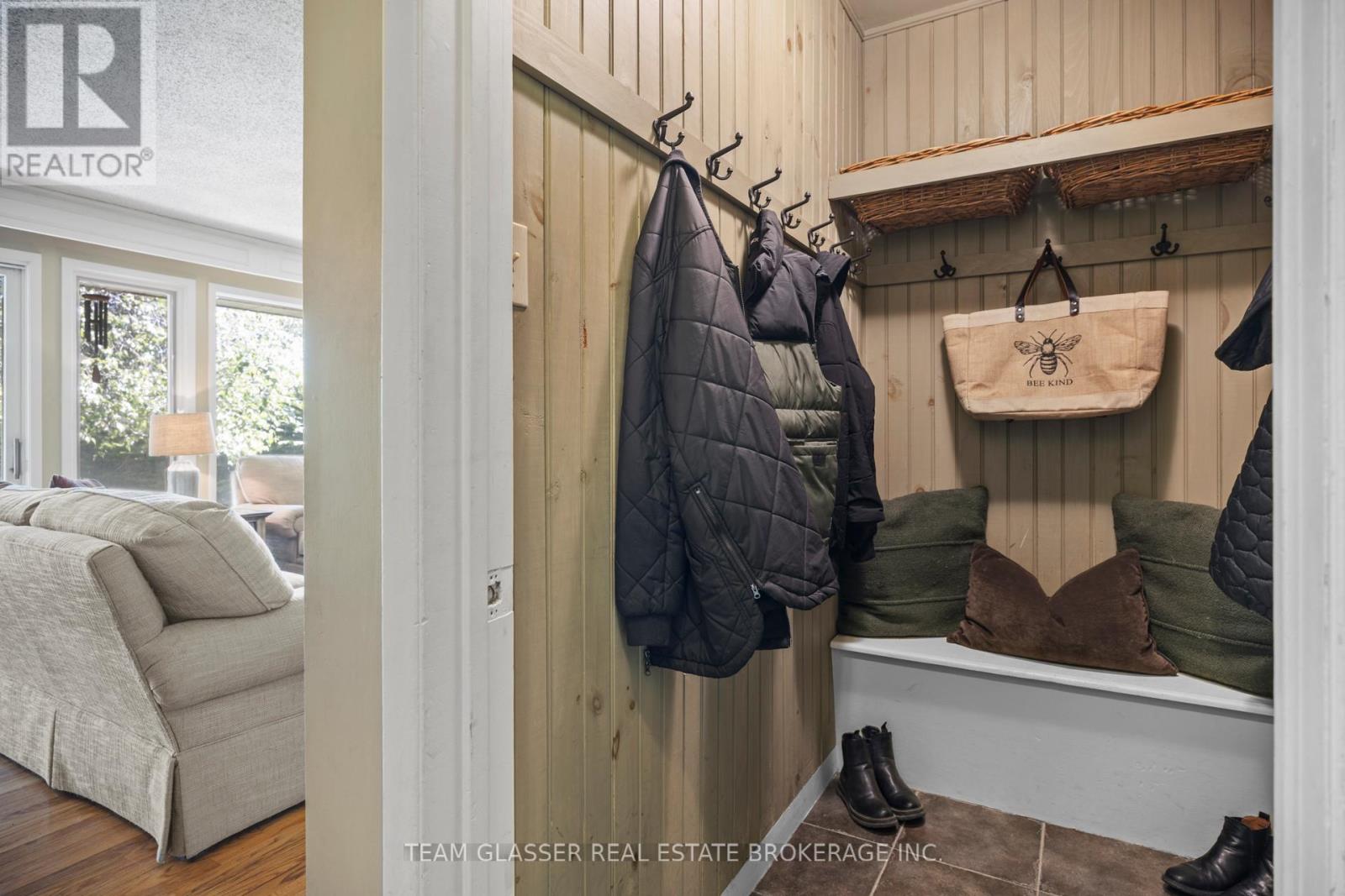 20 PARKVIEW DRIVE - Image 42
