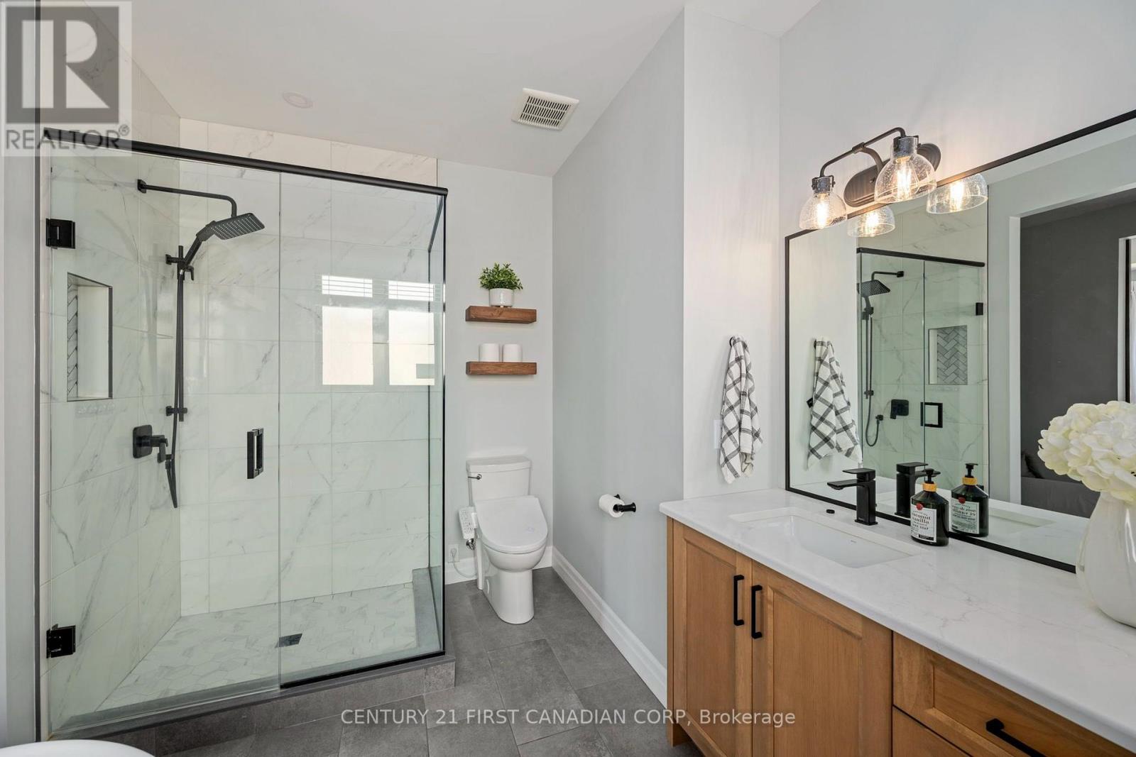 126 ASPEN CIRCLE - Image 16