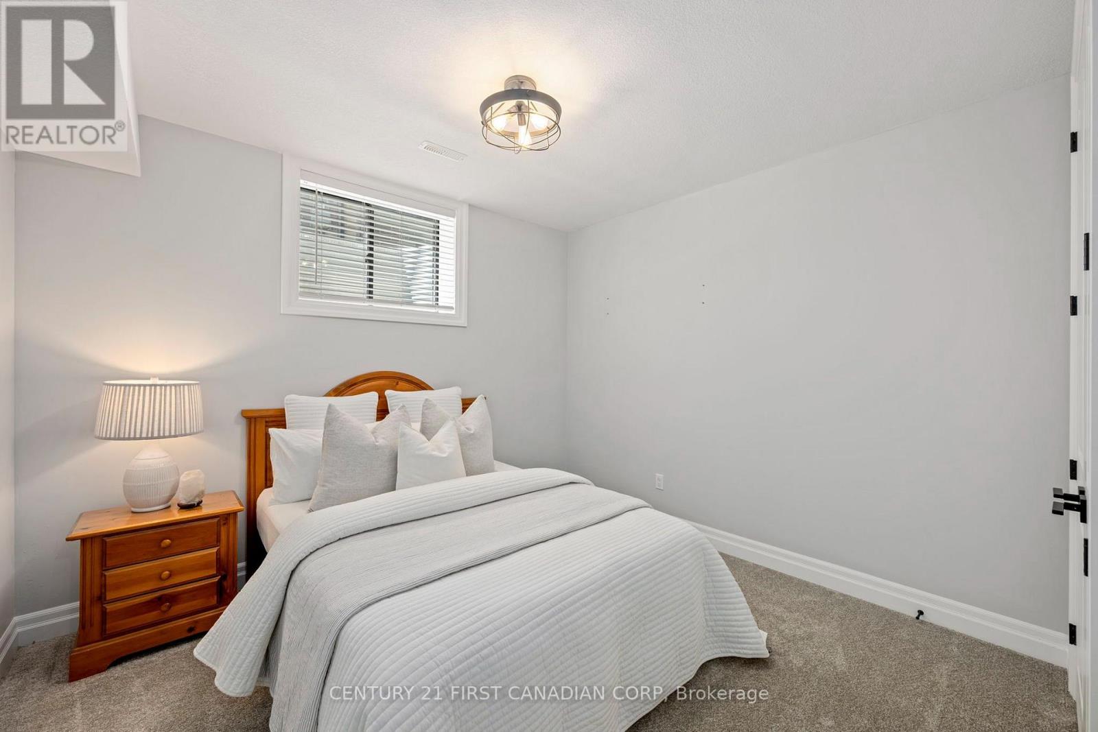 126 ASPEN CIRCLE - Image 24