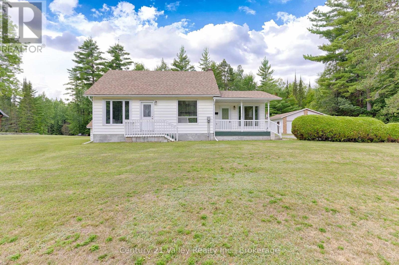 33949 41 HIGHWAY - 1