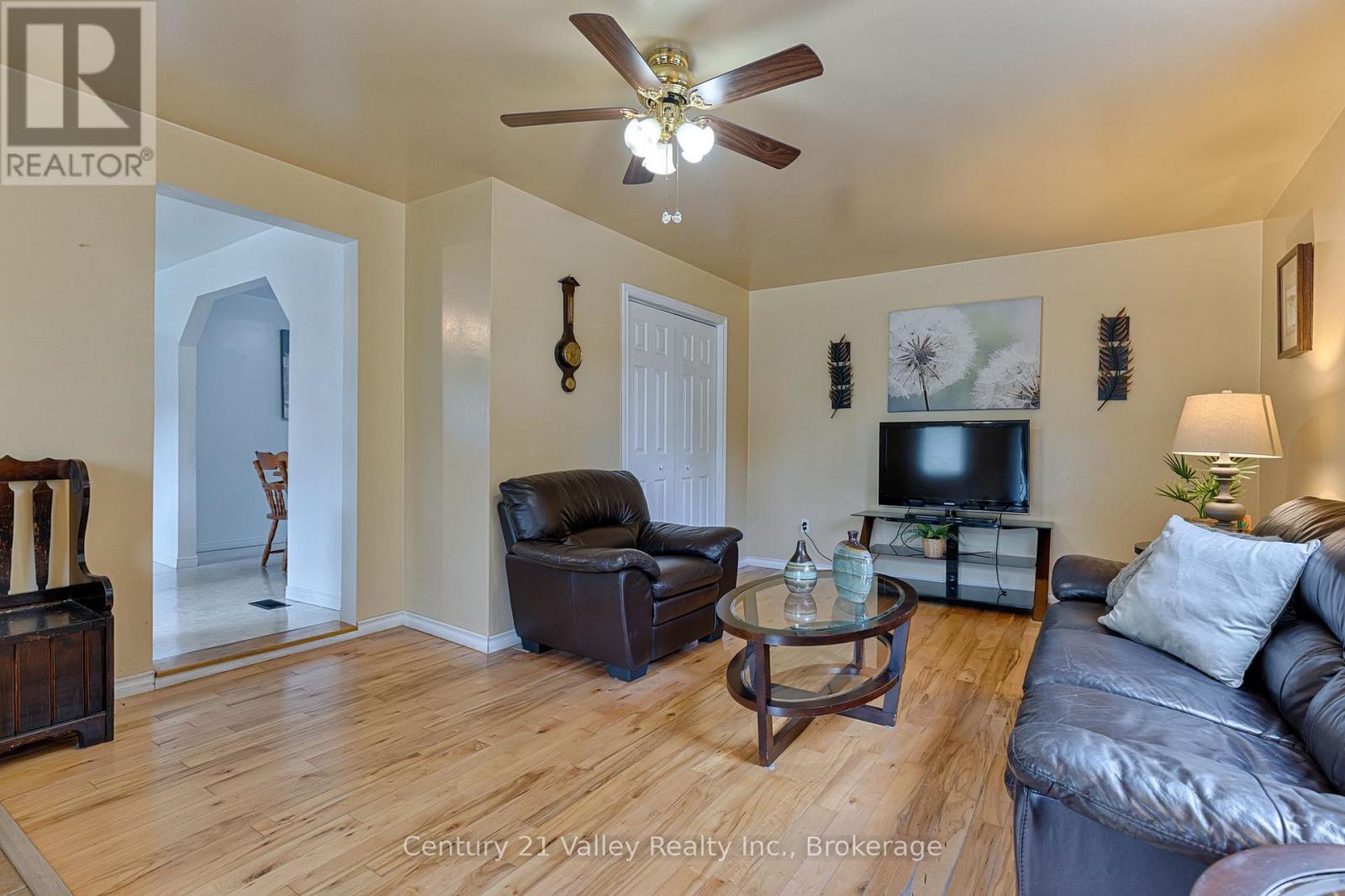 33949 41 HIGHWAY - 16