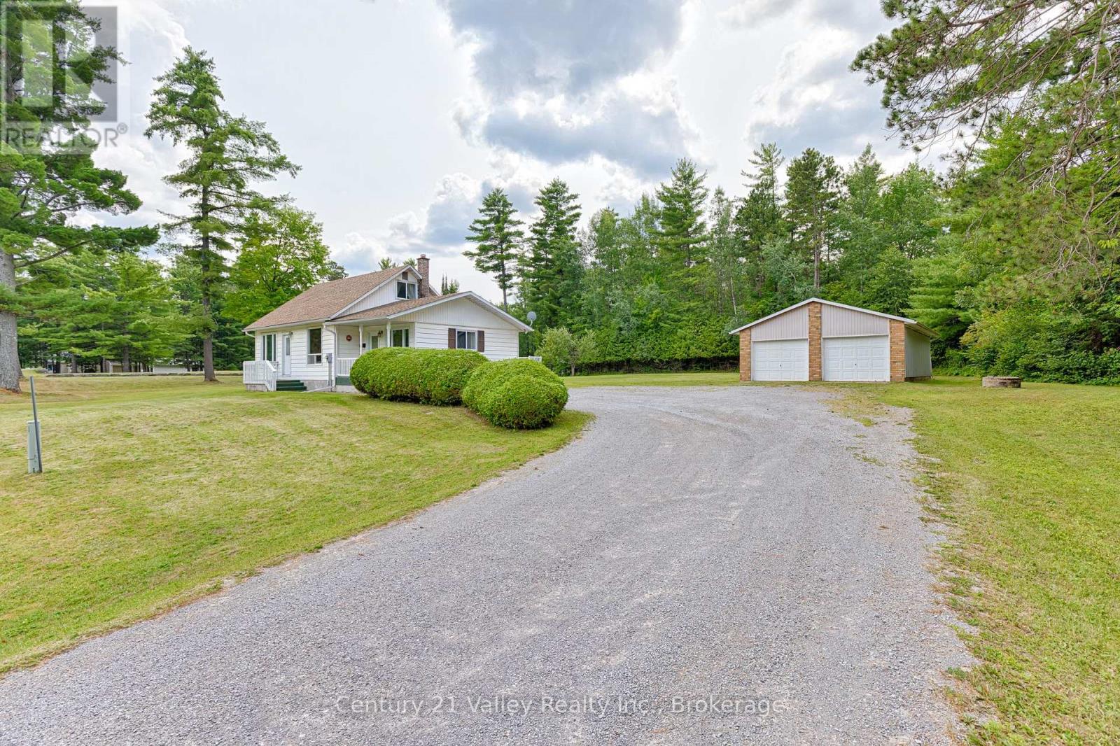 33949 41 HIGHWAY - 2