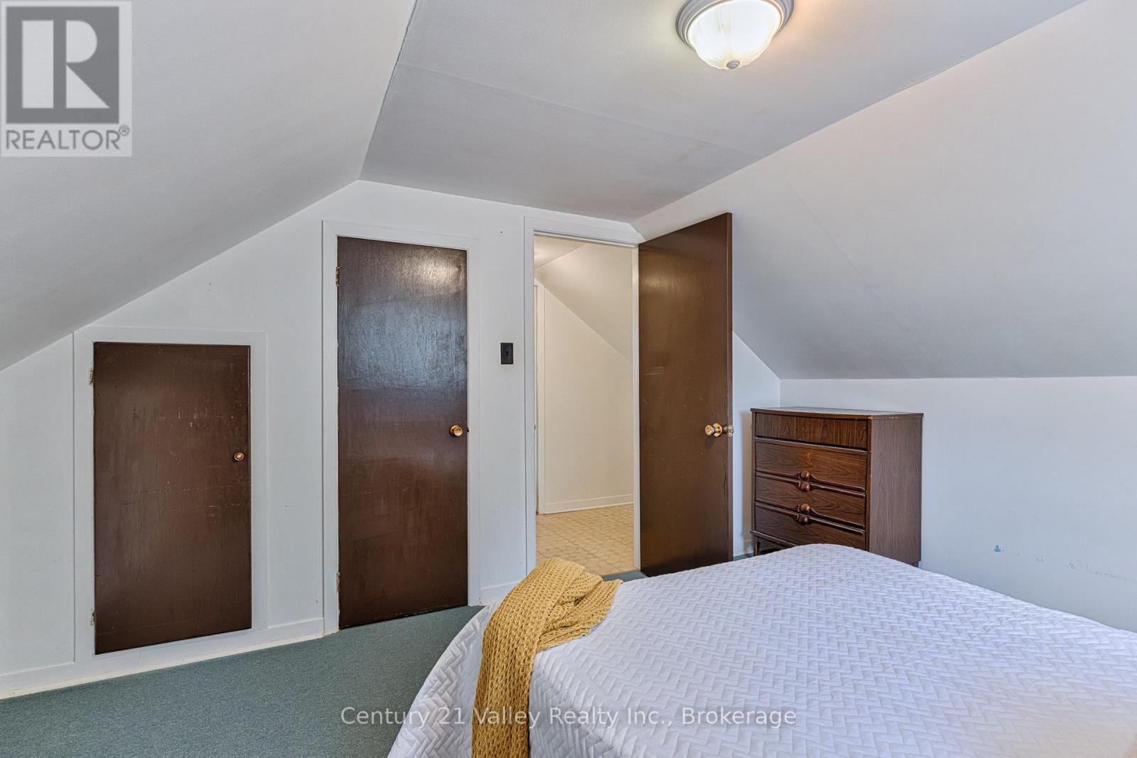33949 41 HIGHWAY - 29