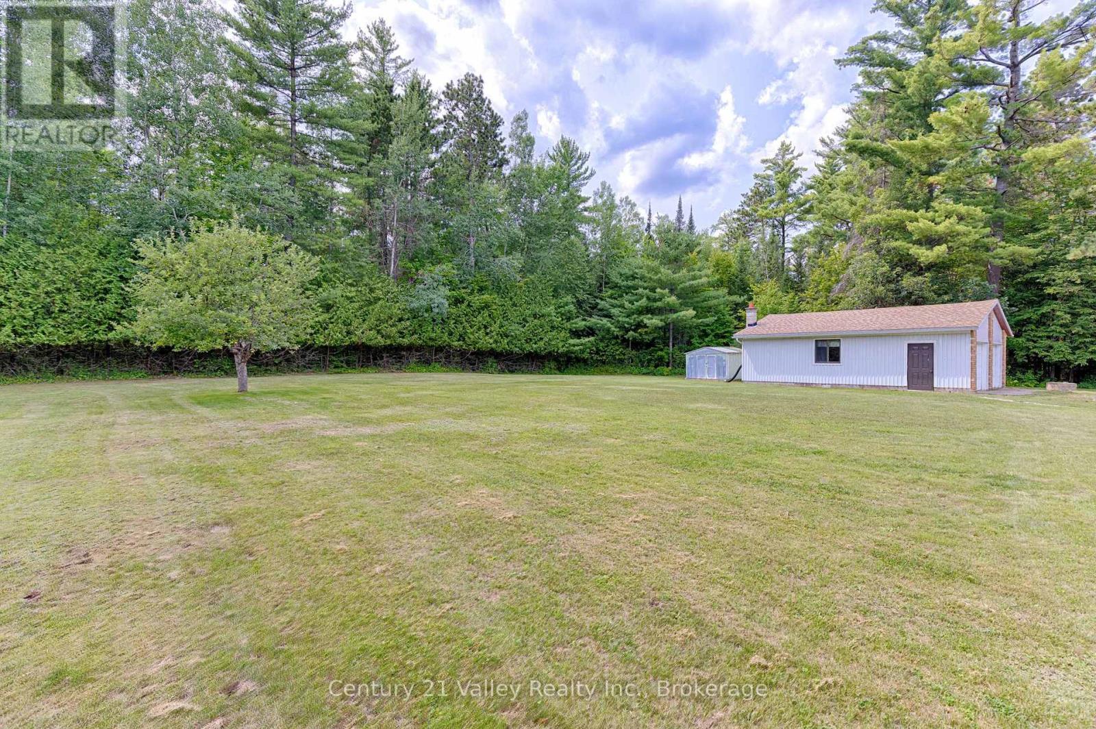 33949 41 HIGHWAY - 9
