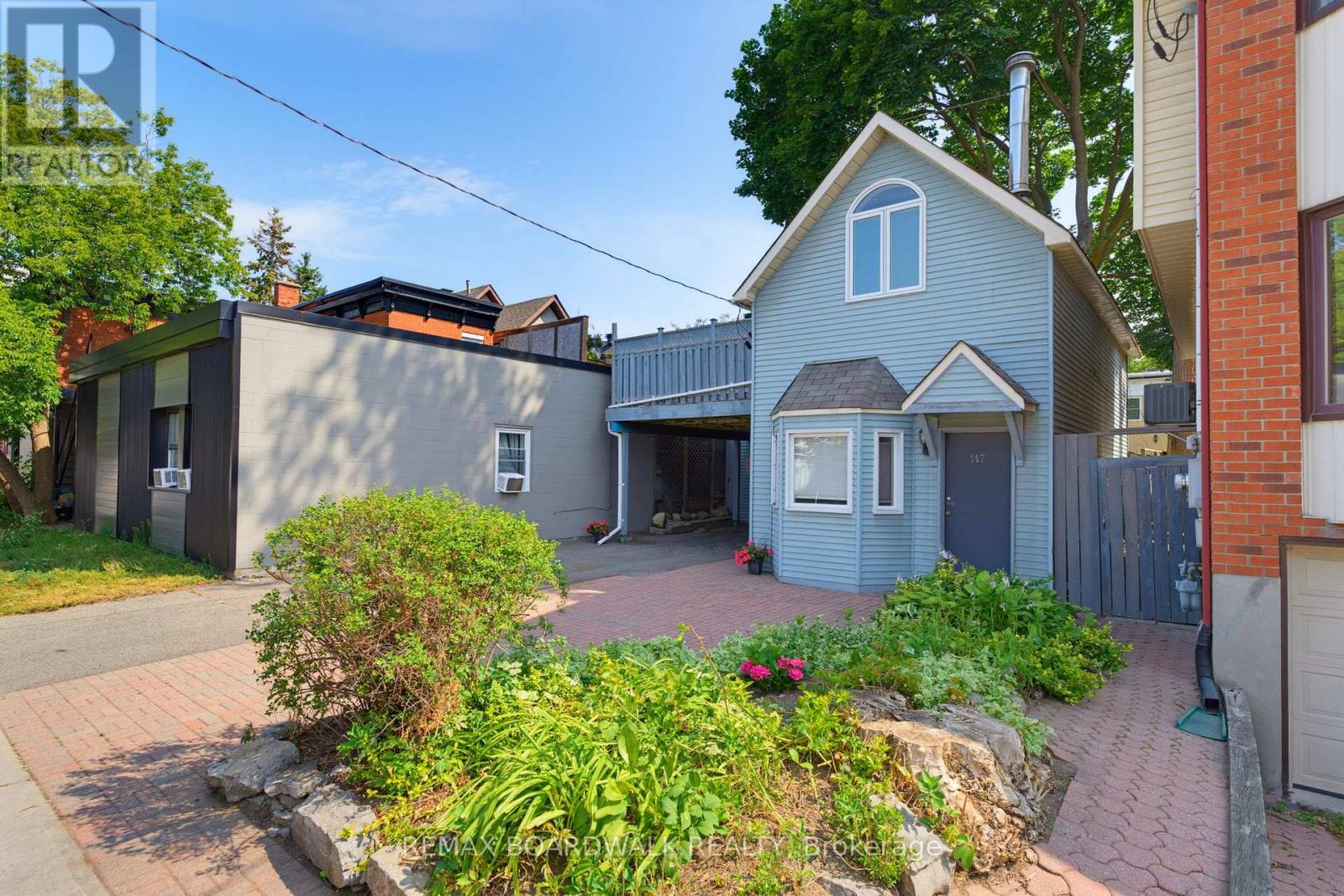 117 PERCY STREET - 3