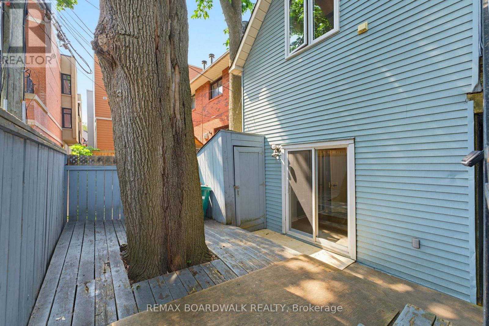 117 PERCY STREET - 30
