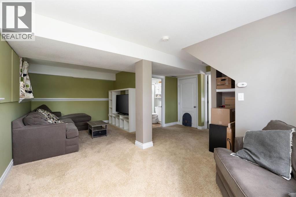 134 Farrell Bay, Fort McMurray