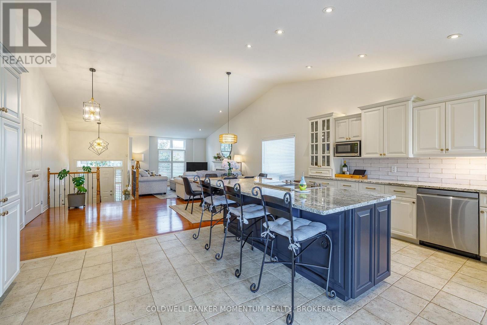 19 DAMSON STREET - Image 6