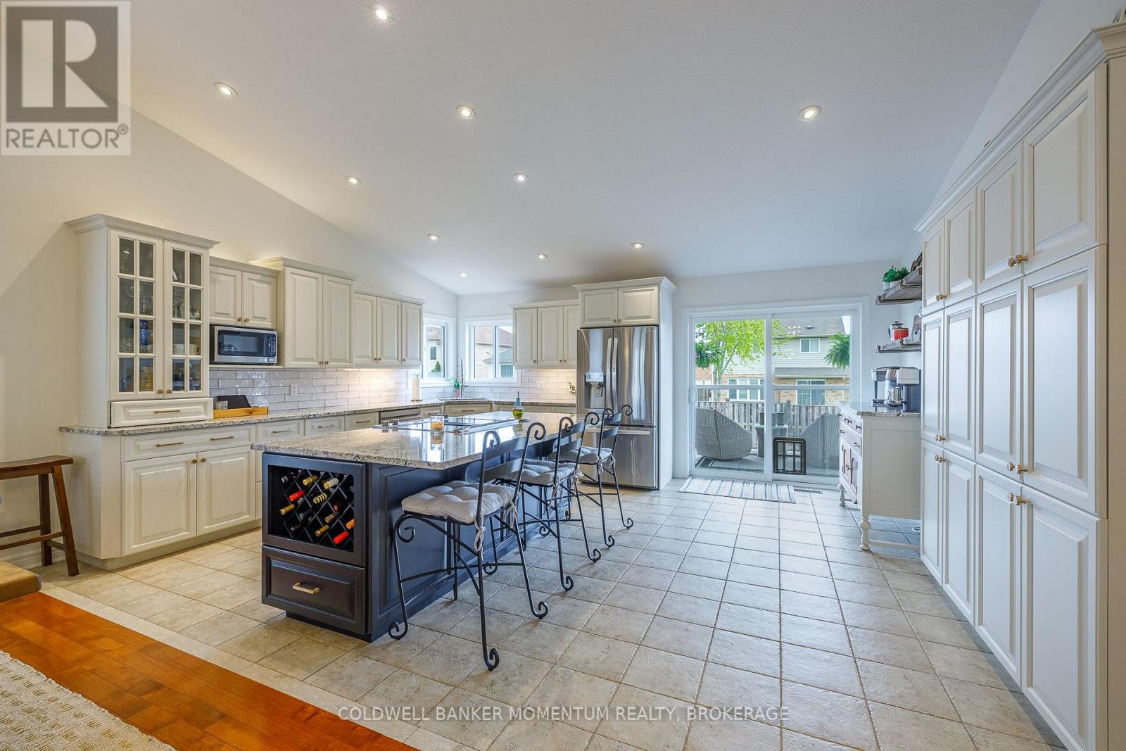 19 DAMSON STREET - Image 9