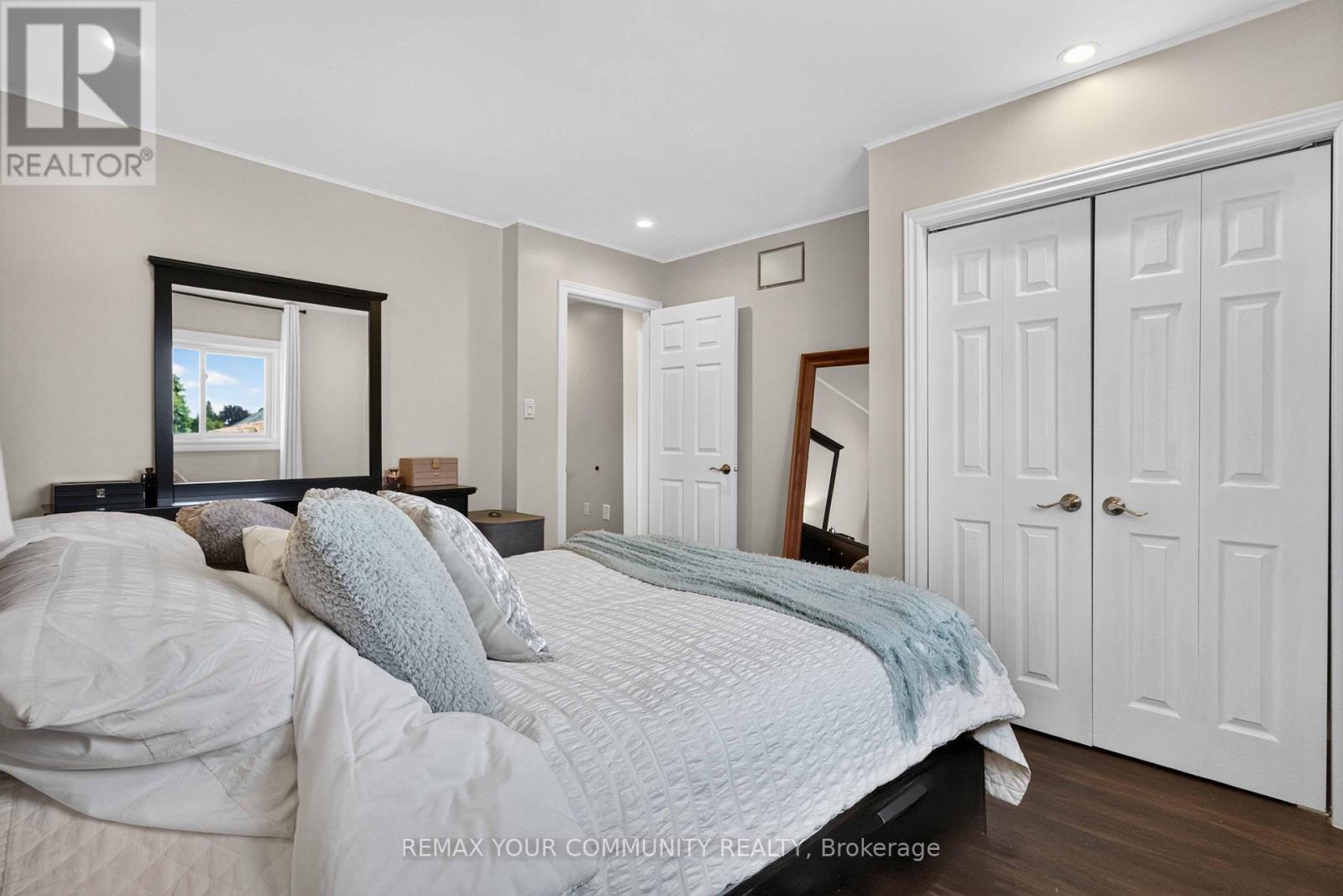 1038 GRANDLEA COURT - 29