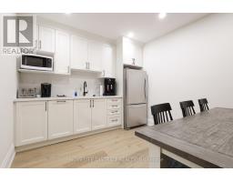 20 Elgin Street E, Oshawa, ON L1G1S8 Photo 14
