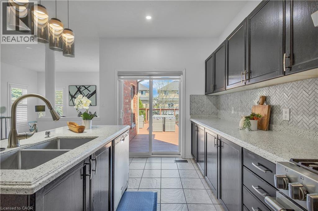 73 FITZGERALD Drive - Image 19