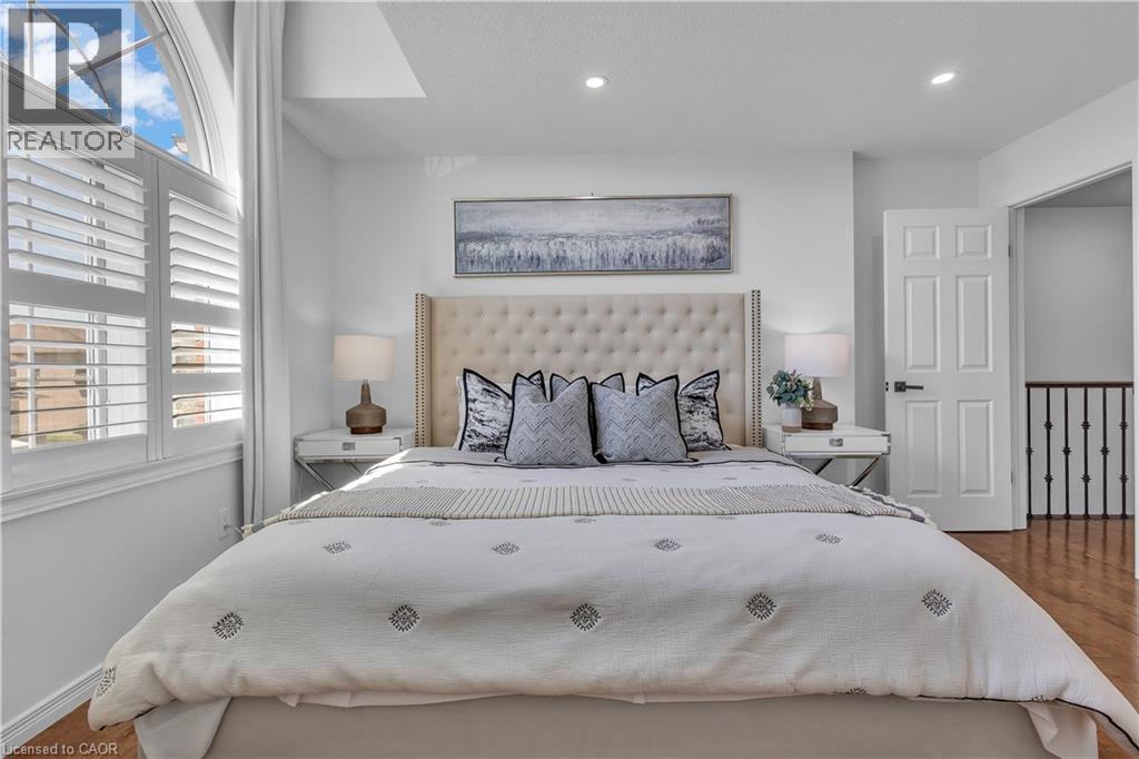 73 FITZGERALD Drive - Image 29