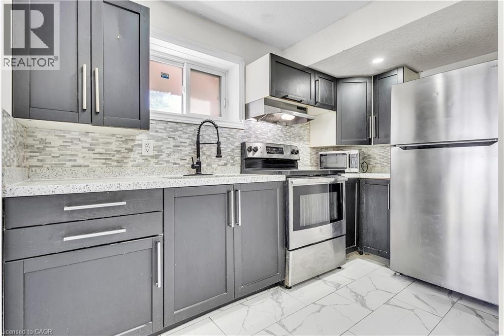 73 FITZGERALD Drive - Image 39