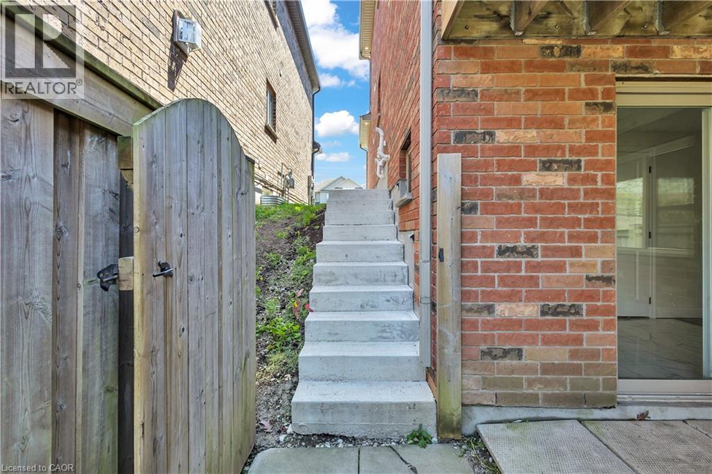 73 FITZGERALD Drive - Image 47