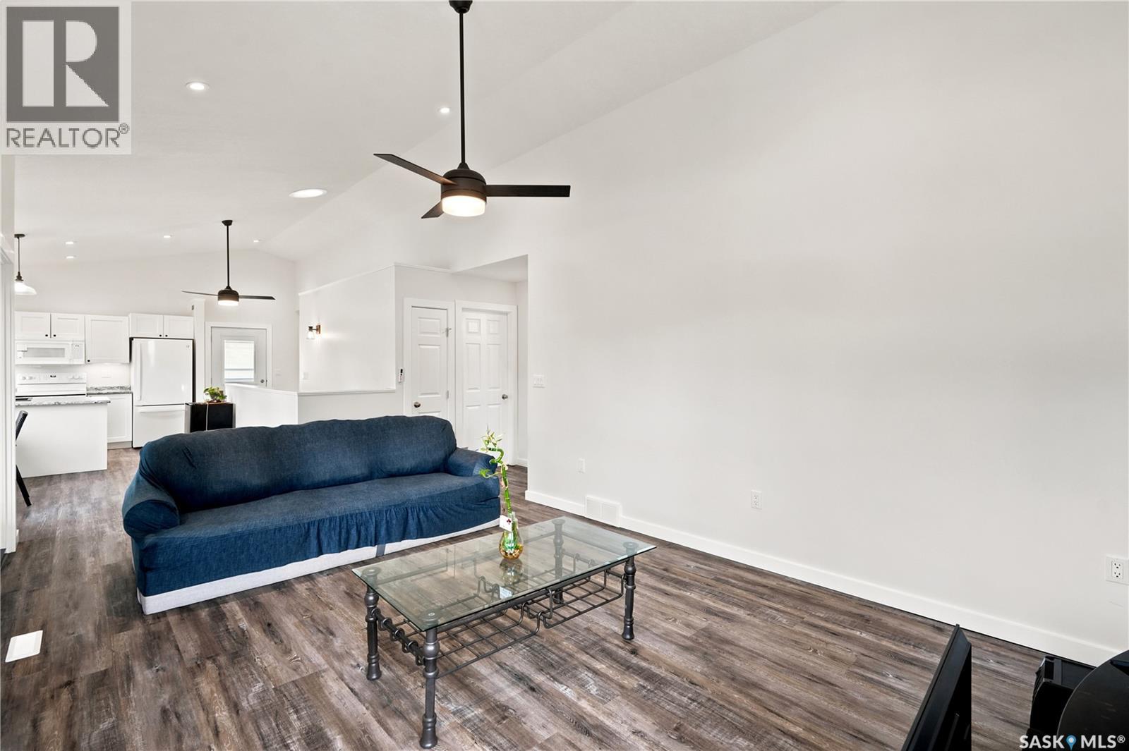 109 Ash STREET - 8