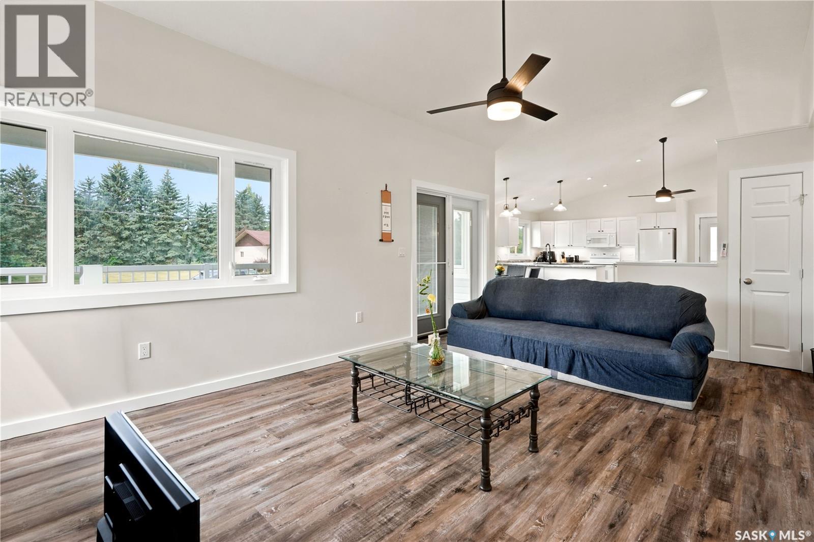 109 Ash STREET - 6