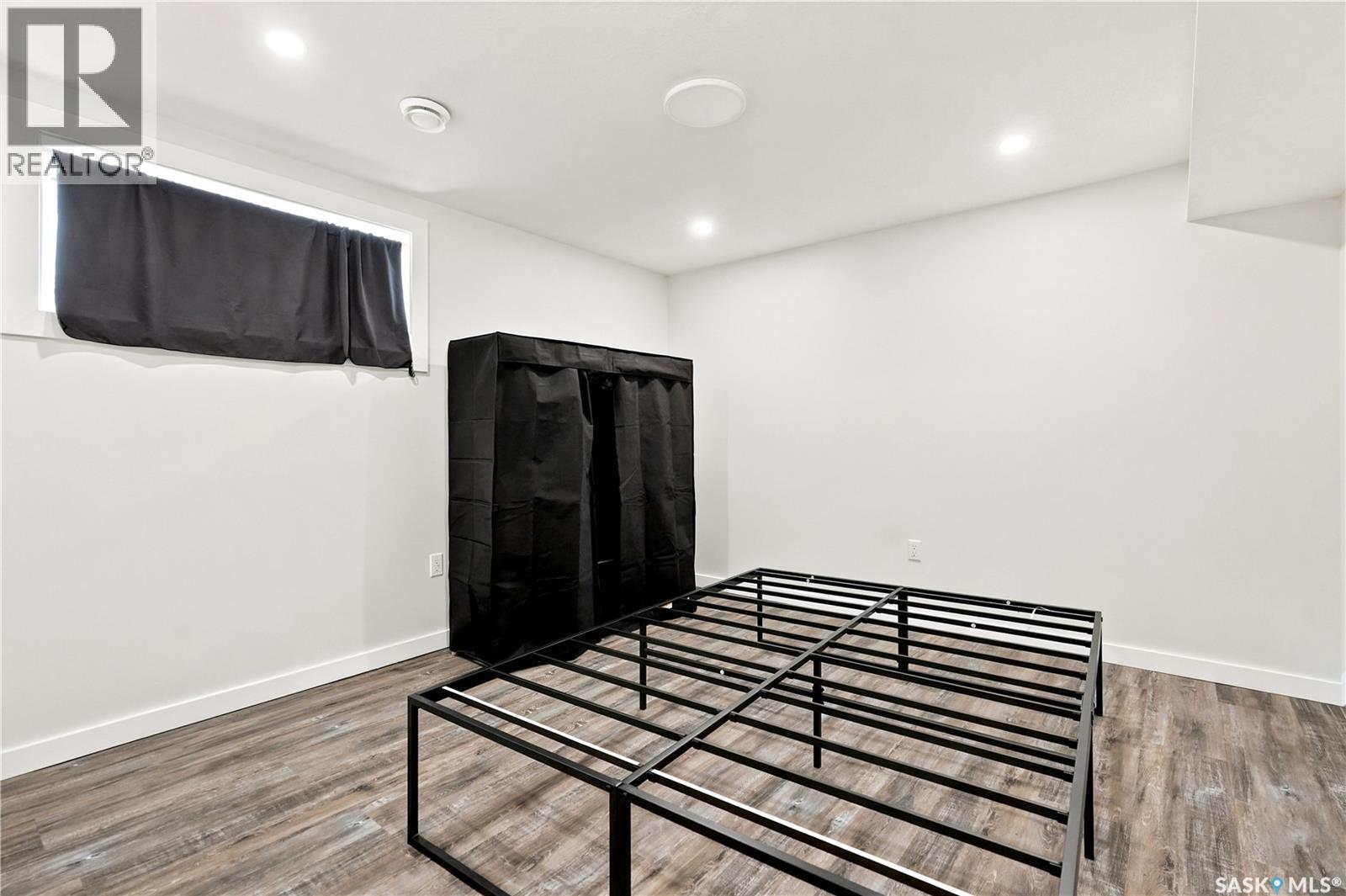 109 Ash STREET - 30