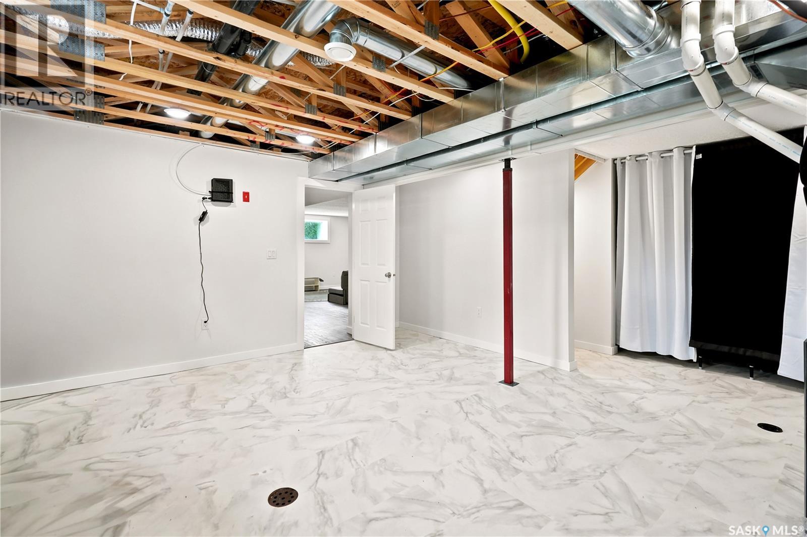 109 Ash STREET - 35