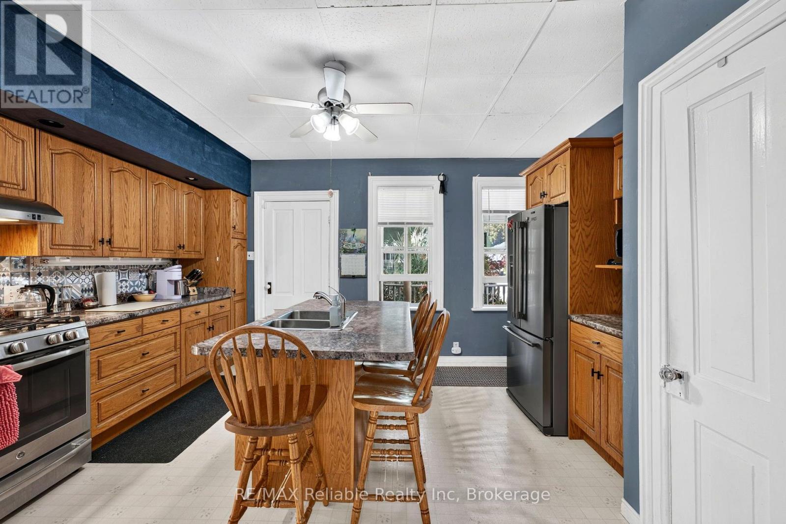 111 JOHN STREET - 17