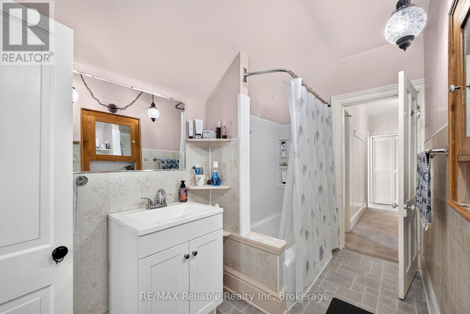 111 JOHN STREET - 29