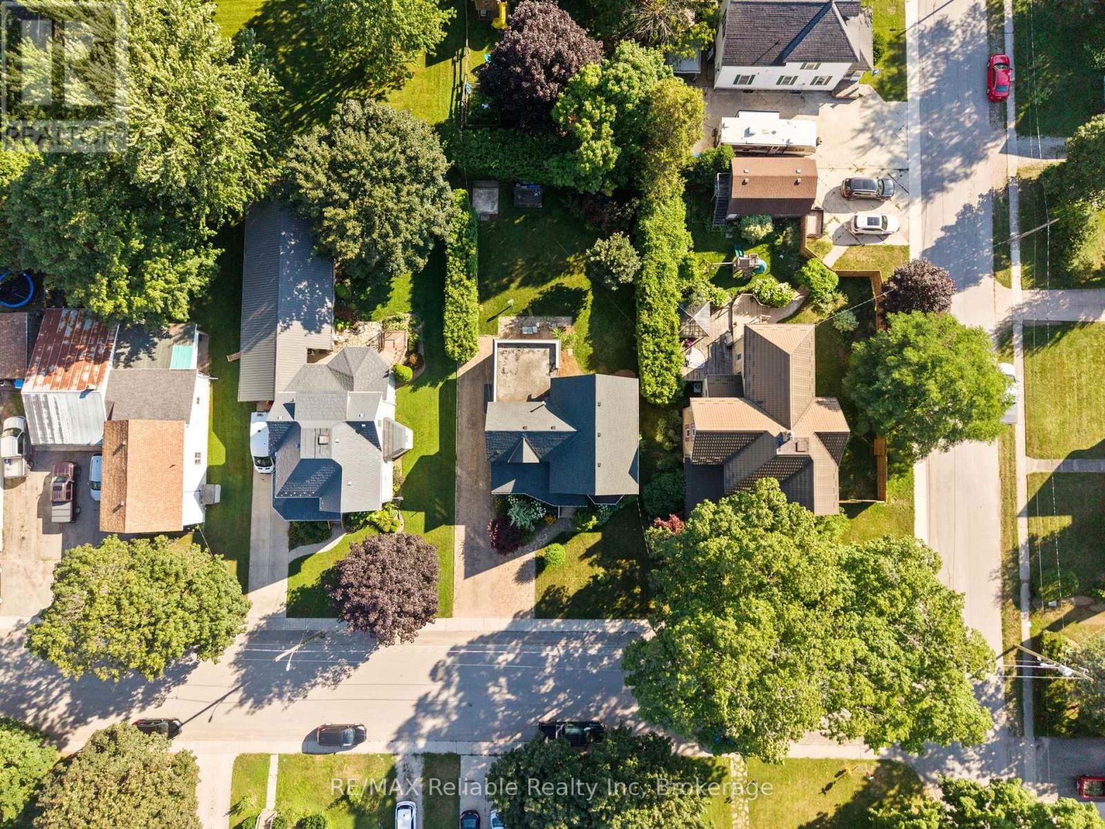 111 JOHN STREET - 37