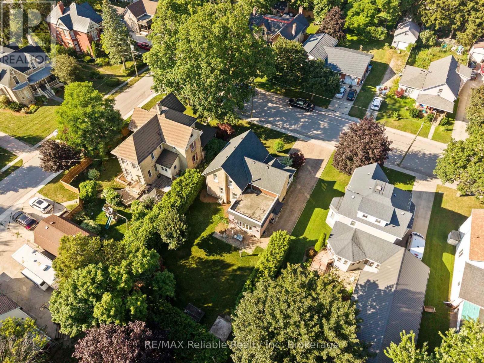 111 JOHN STREET - 38