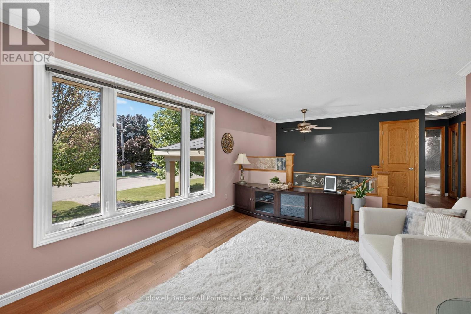 323 WARREN STREET - Image 10