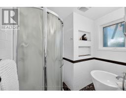 323 Warren Street, Goderich), ON N7A4G1 Photo 34