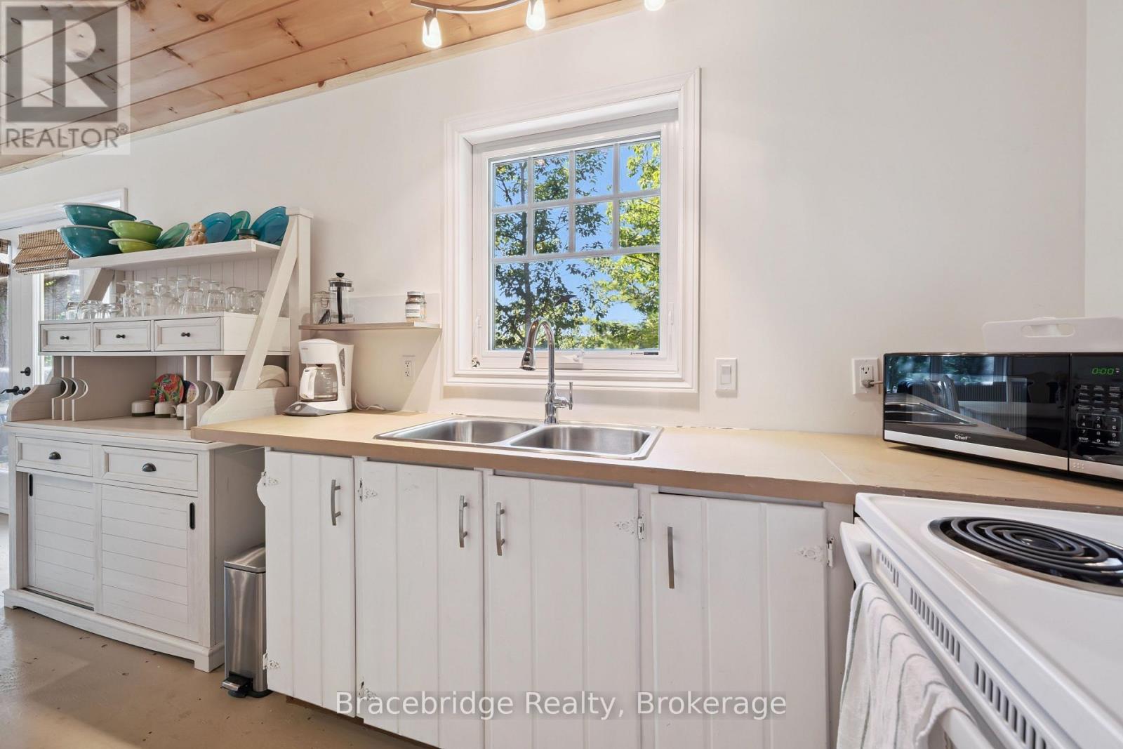 27 BEAUMONT BAY ROAD - 14
