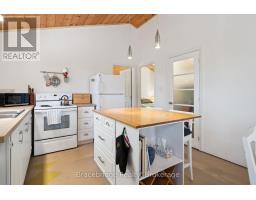 27 Beaumont Bay Road, Muskoka Lakes, ON P0B1L0 Photo 16